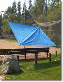 SKYHOOKS CAN HOOK THROUGH CHAINLINK FENCING